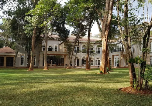 imageye___-_imgi_5_casa-nairobi-exterior-cuellar-stone