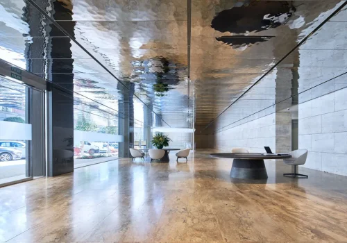 imageye___-_lagasca-99-lobby_dia-cuellar-stone