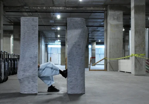 imageye___-_stone-sculptural-chairs-cuellar-stone02