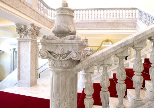 imageye___-_teatro-victoria-eugenia-san-sebastian-escalera04-cuellar-stone-marmol