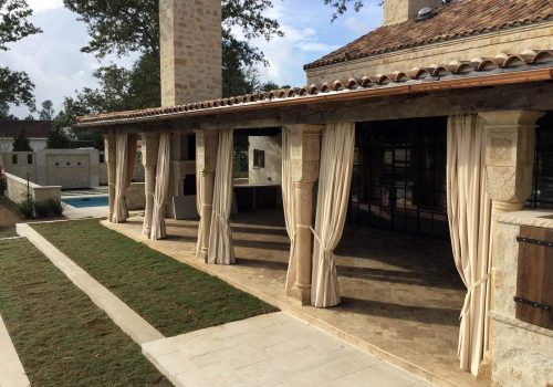 imgi_5_villa-contry-club-texas-exterior03-cuellar-stone